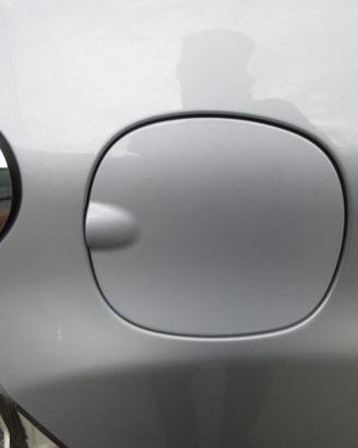 Sportello carburante FIAT 500 L 1.3 MJET 2013