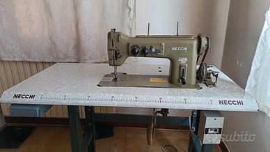 macchina da cucire industriale