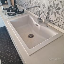 lavandino una vasca in fragrante Franke