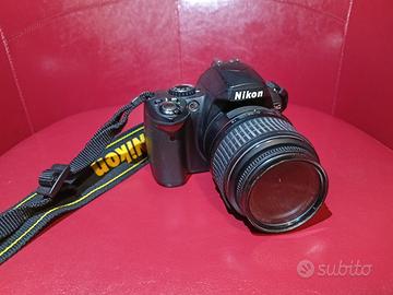 nikon D40