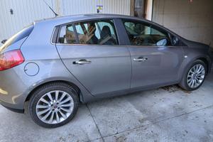 FIAT BRAVO  1.6 DIESEL