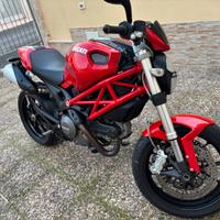 Ducati monster 796