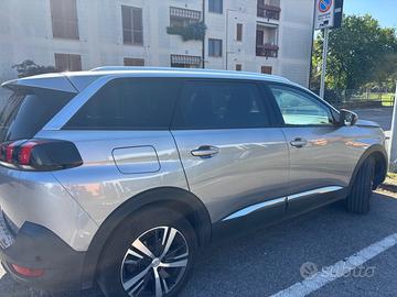 PEUGEOT 5008 Pure tech turbo 130 Benzina