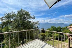 3 LOCALI A ARCO