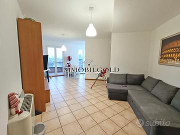 Trilocale con terrazzo di 45 mq. e cantina