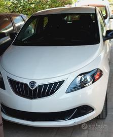 lancia Ypsilon terza serie 1.0 Fire fly 70cv hybr