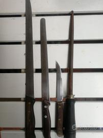 coltello da prosciutto più due coltelli più affila