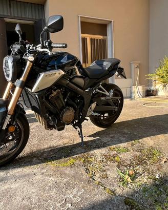 Honda cb650r