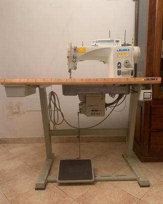 Macchina da cucire professionale JUKI DDL 9000A SH
