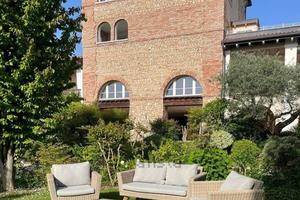 Appartamento di 49 m² con 1 locale e box auto a De