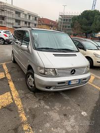 Mercedes Viano 2000