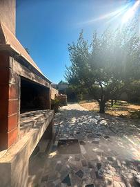 Semi indipendente con cortile