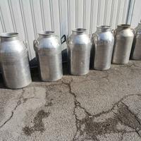 BIDONI LATTE IN ALLUMINIO PESANTE, ANNI 60