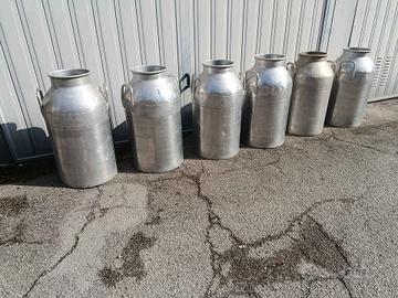 BIDONI LATTE IN ALLUMINIO PESANTE, ANNI 60