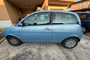 Lancia Y