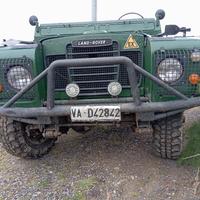 Land Rover 88 