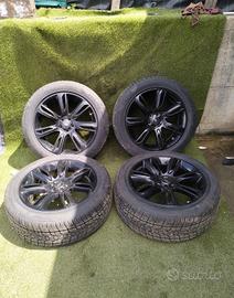 Cerchi e gomme range rover velar da 255/50/20