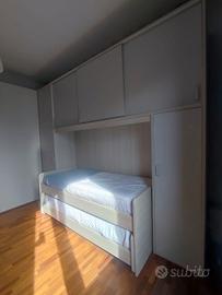 letto a ponte estraibile con armadio 