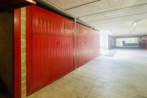 Box spazioso ,disponibile da subito