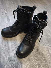 scarpe anfibio Bata taglia 37