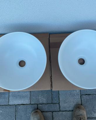 N.2 lavabi da appoggio