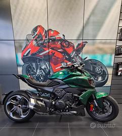 Ducati Diavel V4 BENTLEY