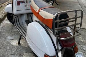 Vespa 125 PX