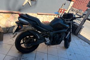Fazer 600 07
