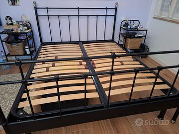 Letto in ferro nero 
