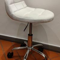 SGABELLO CON RUOTE