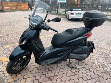Piaggio beverly 300 hpe
