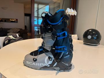 Scarpone sci alpinismo scarpa maestrale