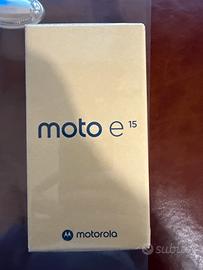 Smartphone MOTOROLA moto e15