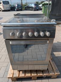 Cucina a gas con forno