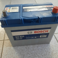 Batteria auto Bosch S4 021 45Ah 12V