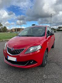 Lancia Ypsilon Gold Plus 2023 42 mila km OK NEO