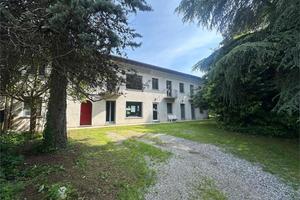 Casa Singola a Varallo Pombia