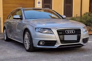 Audi A4 Avant B8 Salone 3.0 