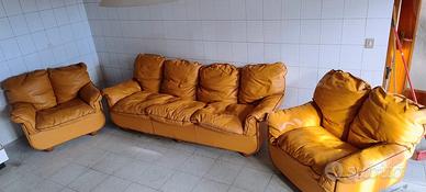 Divano e due poltrone Lev&Lev vintage