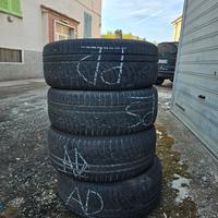 4 gomme invernali Nokian WR 235/45 r19