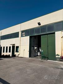 Capannone in zona industriale a Camposampiero