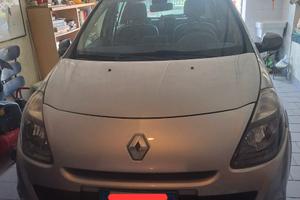 RENAULT CLIO 3 SERIE 1.2  BENZINA(2011)