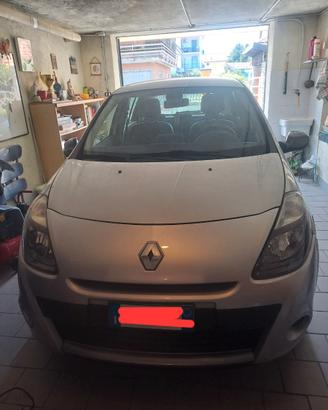 RENAULT CLIO 3 SERIE 1.2  BENZINA(2011)