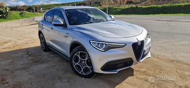 Alfa Romeo Stelvio 2.2 Q4 190cv