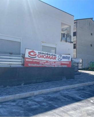 Immobile di 255 m² a Mondragone