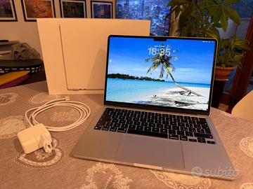 Apple MacBook Air M2 16 GB come NUOVO batt 100%