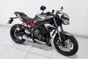 Street triple 765RS - 2022 - perfetta.