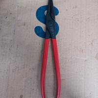 Pinza USAG a becchi diritti anelli interni n. 127N