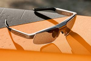 BMW Connected ride smartglasses moto