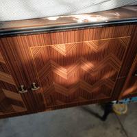 credenza con specchio 